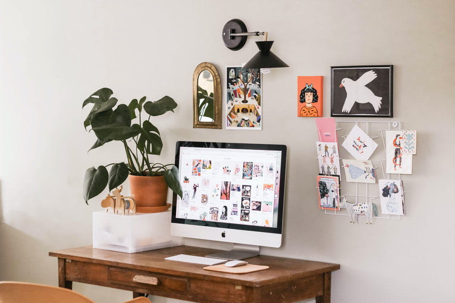 10 WAYS TO STYLE HOME OFFICE DECOR FOR WOMEN DESK